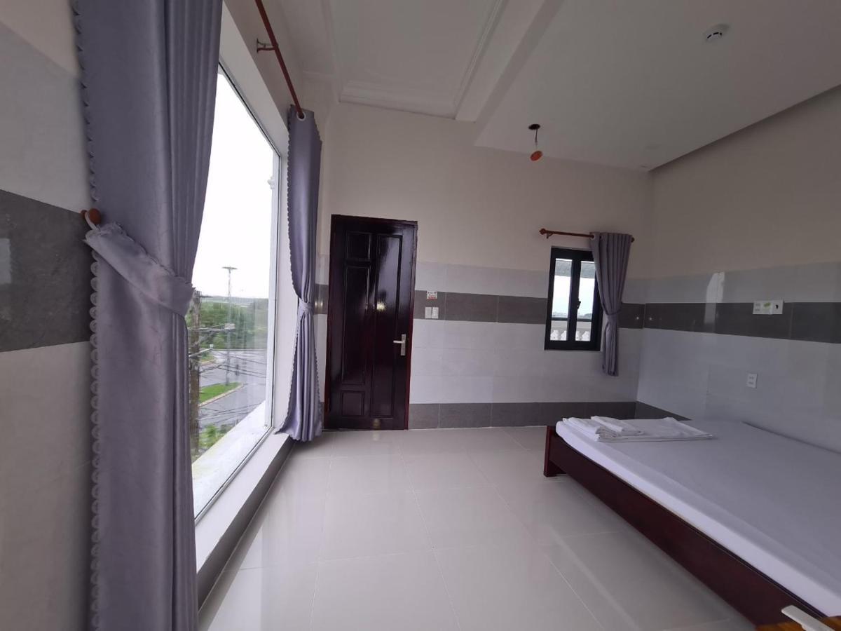 Khách sạn Hoàng Mai Cần Thơ Extérieur photo