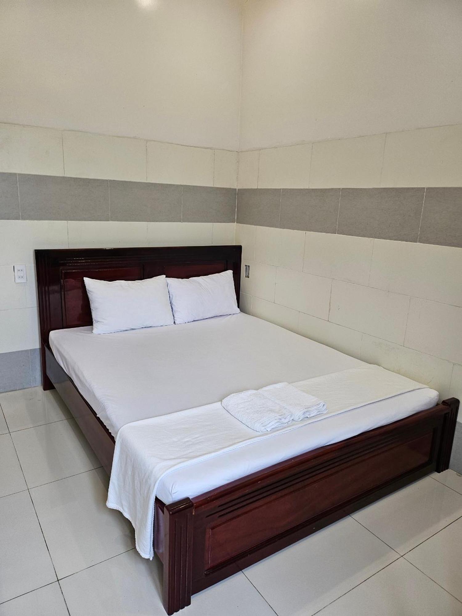 Khách sạn Hoàng Mai Cần Thơ Extérieur photo